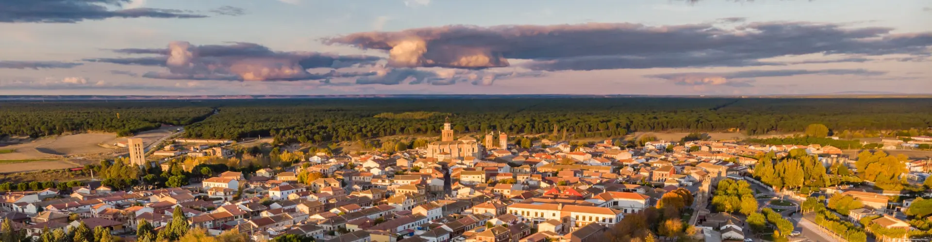 Ciudad de Segovia desde un plano aéreo