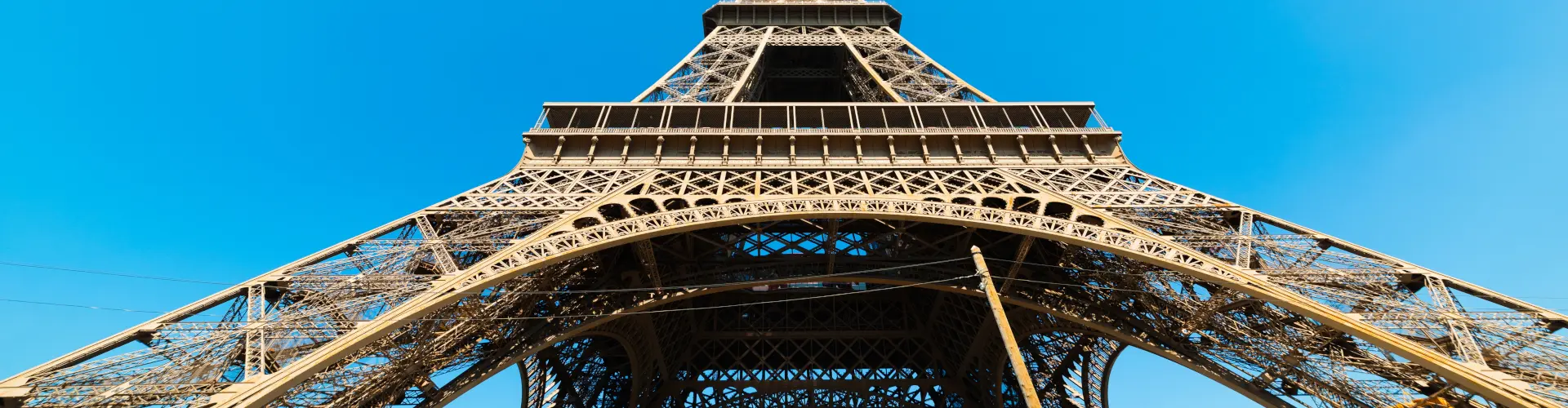 La Torre Eiffel, uno de los iconos más importantes de Francia.