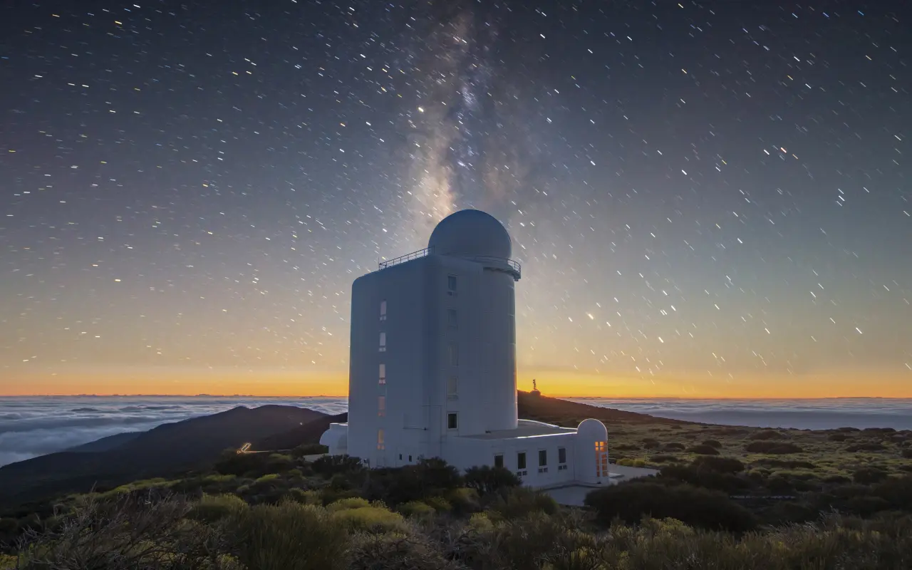 Cielo despejado para poder ver el cielo con total claridad.