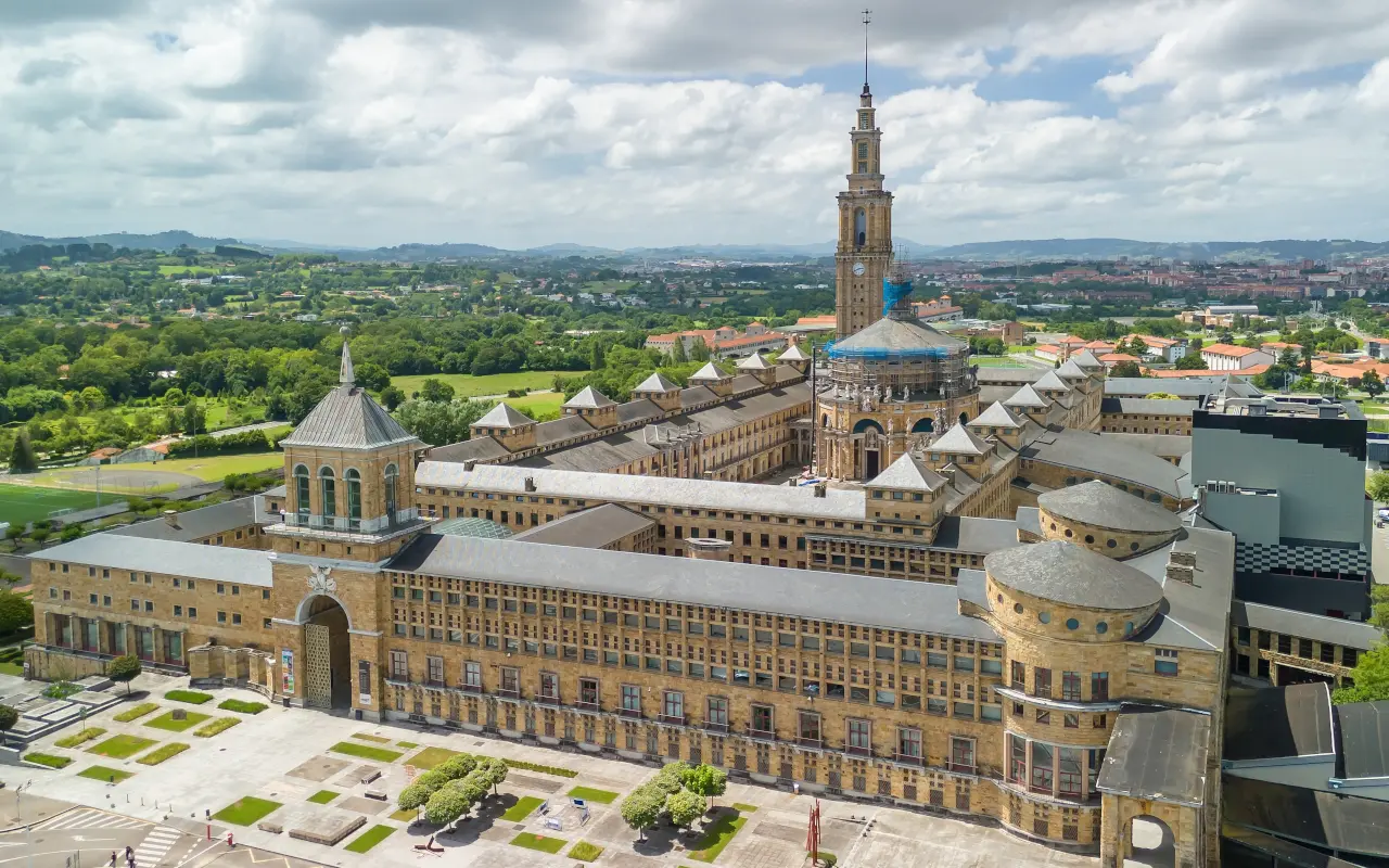Universidad Laboral de Gijón