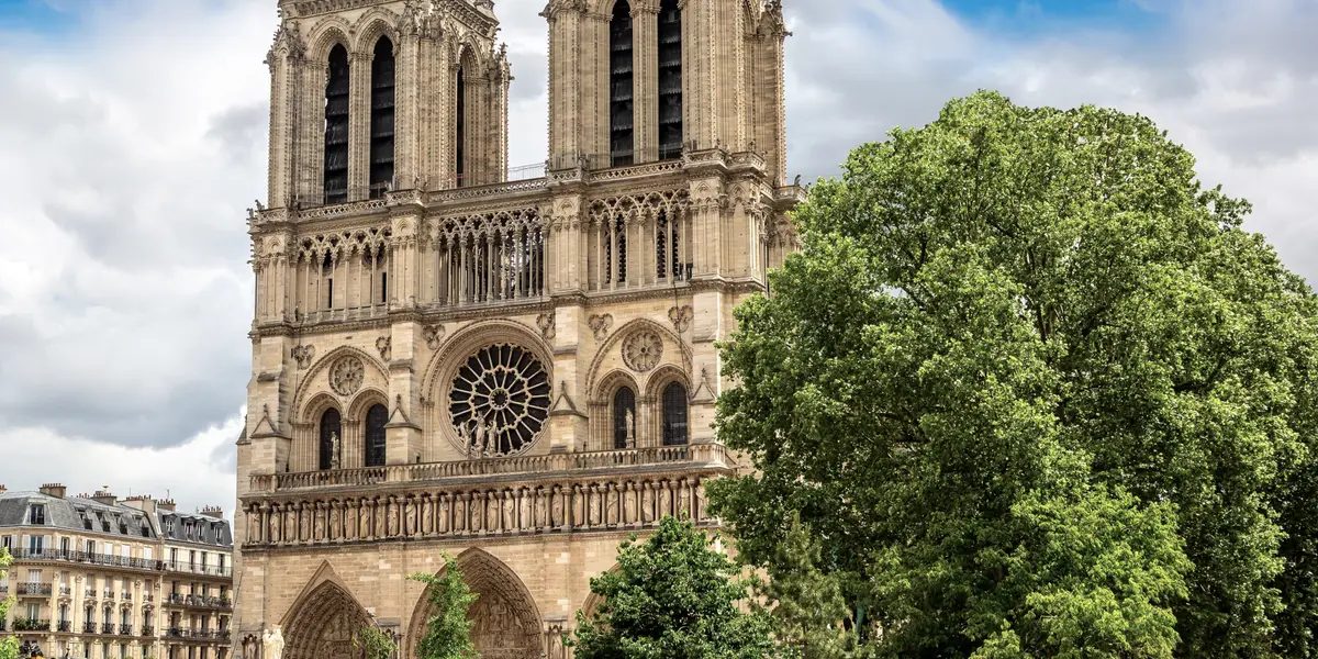 Fachada de la Catedral de Notre Dame