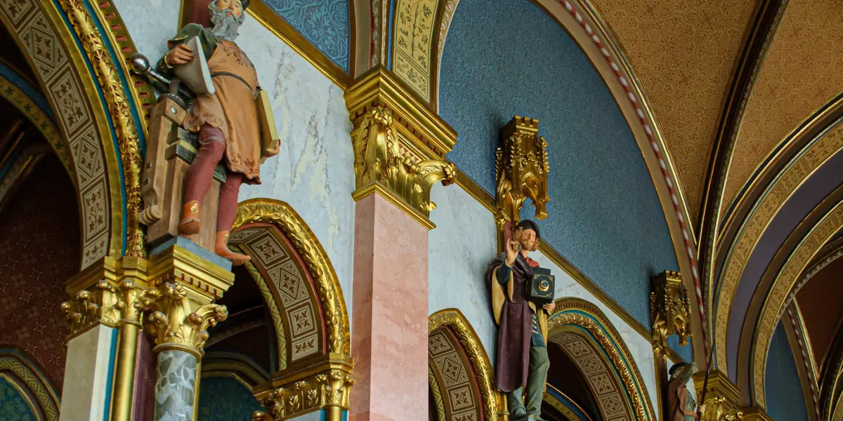 Interior salas del Parlamento Budapest