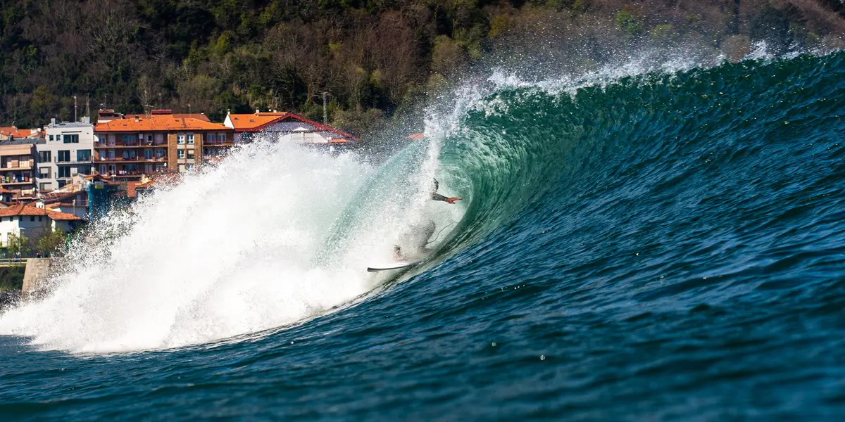 Surf en Mundaka