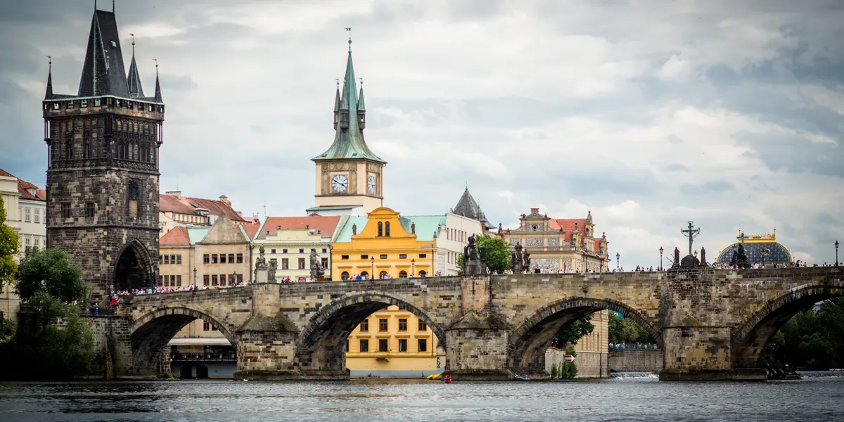 Puente de Carlos en Praga