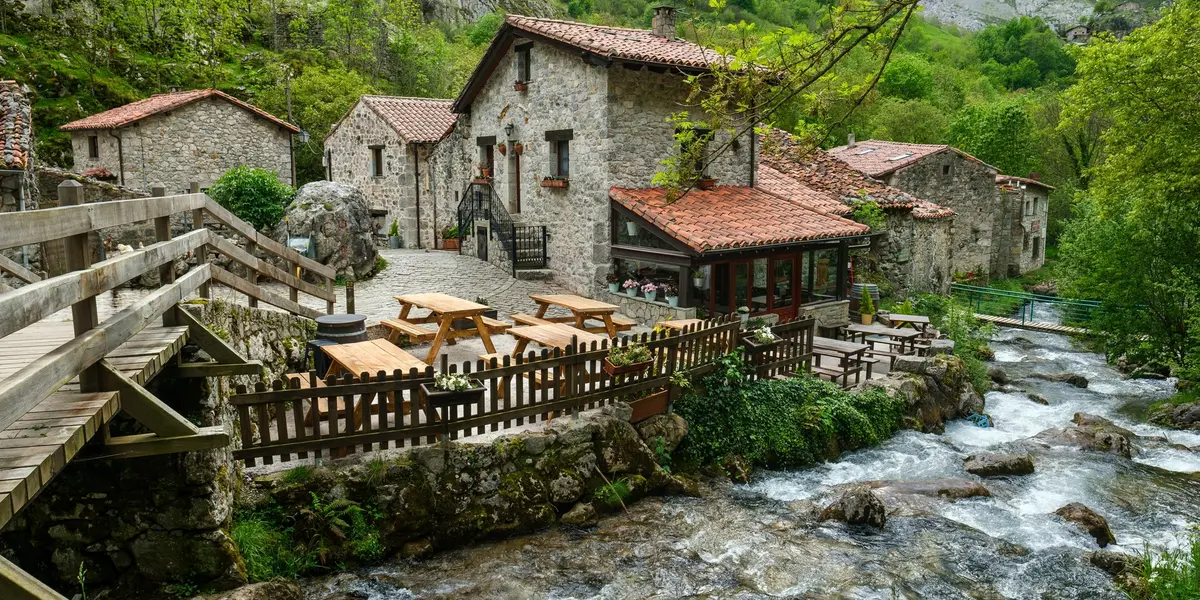 Casas situadas en Bulnes Asturias