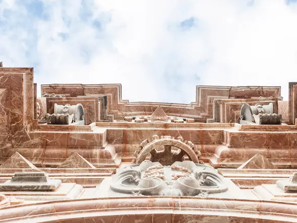 Visita guiada a Caravaca y museo Caballos del Vino