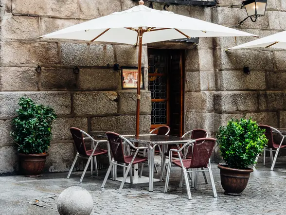 Ruta de Vinos y Tapas por el viejo Madrid - Visitas Guiadas y Excursiones en Madrid - Buendía