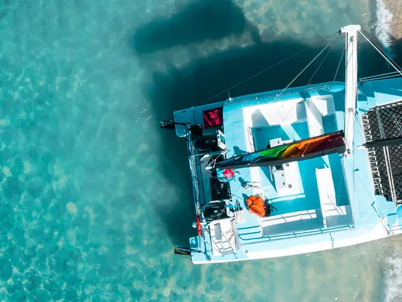 Paseo en Catamarán por la Bahía de Denia - Actividades y Excursiones Buendía Alicante, Comunidad Valenciana