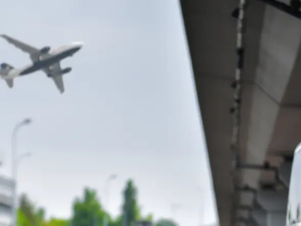 Transfer en autobús para cruceristas - Traslado al aeropuerto de Fiumicino Roma desde Civitavecchia - Visitas guiadas y Excursiones Buendía, Italia