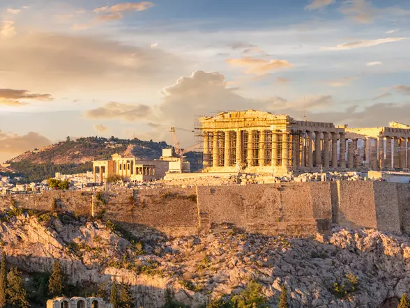 Templo del Partenón en lo alto de la colina en la Acrópolis de Atenas - Visita Guiada por Acrópolis y la antigua Atenas - Excursiones y Cruceros Buendía Grecia
