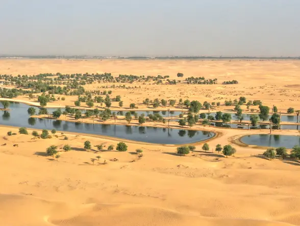 Safari premium por las dunas rojas y el oasis de Marmoon