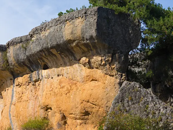 Visita Guiada a la Ciudad Encantada de Cuenca- Actividades y Excursiones en Cuenca Buendía Tours