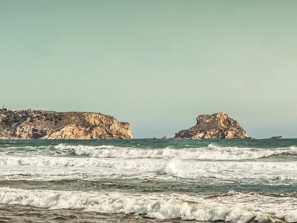 Excursión VIP en Catamarán a las Islas Medas desde Roses
