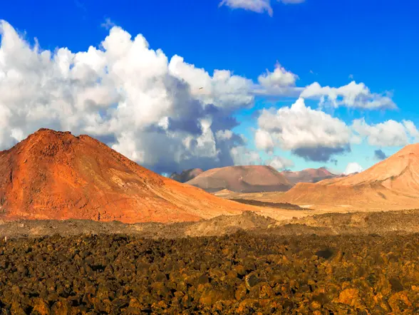 Excursión en barco a Lanzarote desde Fuerteventura