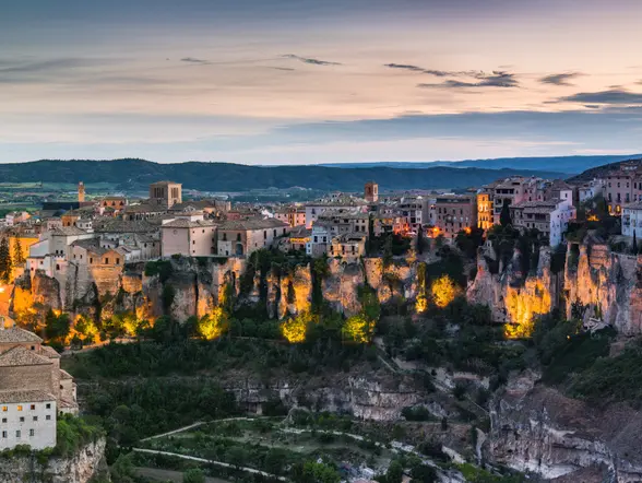 Visita Guiada Cuenca nocturna y Ciudad Encantada