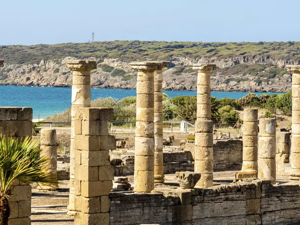 Tour por la Costa del Atún: Tarifa y Bolonia
