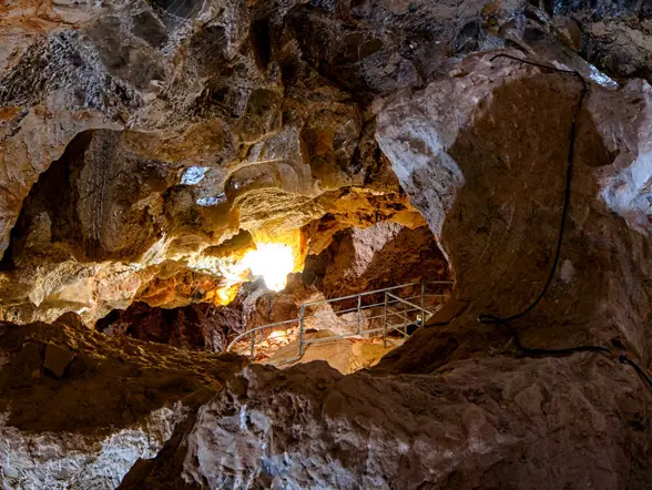Visita guiada por las minas de Lapis Specularis