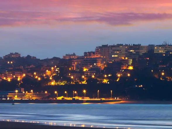 Tour de misterios y leyendas de Santander - buendía