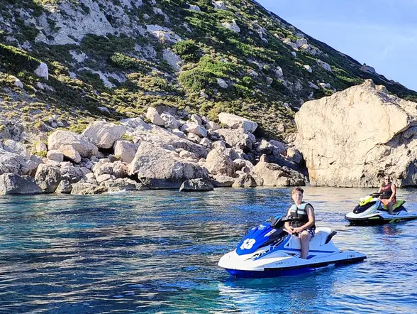 Excursión en moto de agua a Es Vedrá desde Sant Antoni, Ibiza.