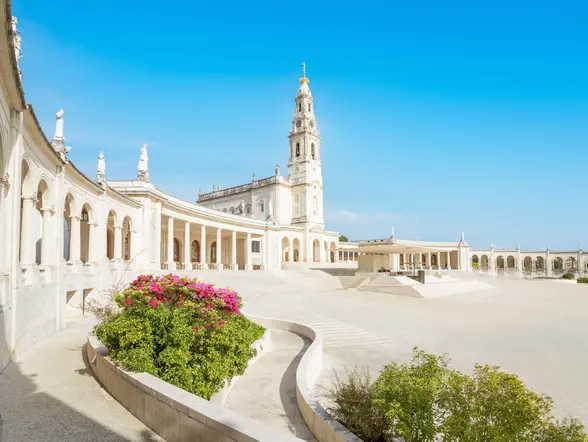 Excursión privada a Fátima, Batalha, Zararé y Óbidos desde Lisboa - buendía