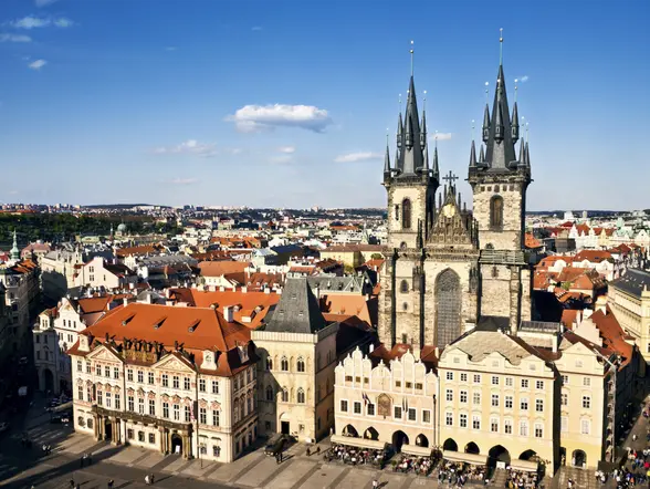 Tour por Praga al completo y paseo en barco opcional - buendía
