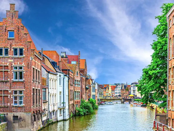 Paseo en barco por los canales de Gante