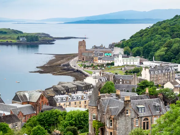 Vista aérea de Oban, situada en la costa oeste de Escocia