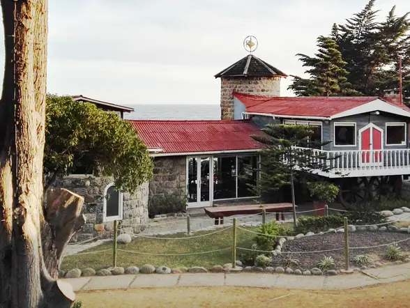 Casa de Isla Negra, donde vivió Pablo Neruda, hoy un museo que visitaremos en esta excursión.