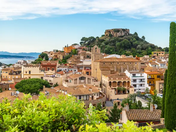 Excursión por los pueblos típicos de la Costa Brava desde Barcelona - buendía