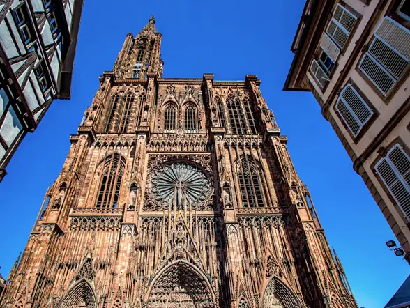 La Catedral de Estrasbrugo, uno de los monumentos más relevantes de la ciudad.