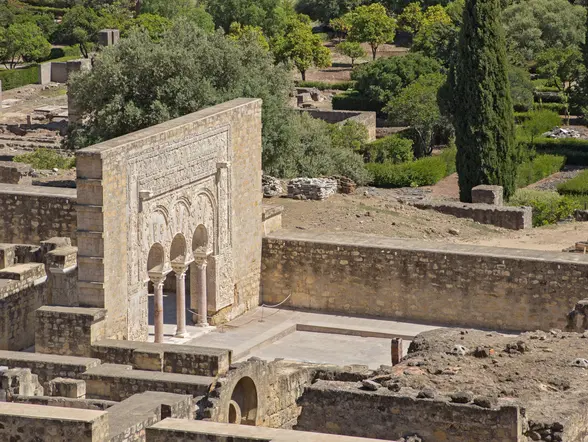 Vistas aéreas de las ruinas de Medina Azahara, uno de los yacimientos más importantes de la región.