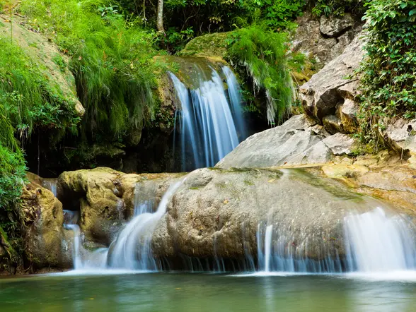 Cascada en el Salto de Soroa, Cuba
