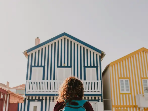 Excursión a Aveiro con paseo en moliceiro, Costa Nova y capilla do Senhor da Pedra desde Oporto - buendía