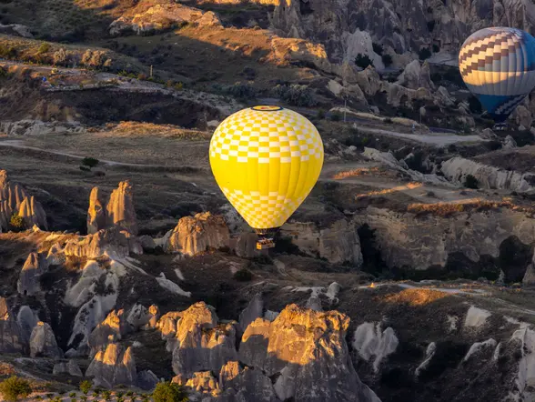 Vuelo en globo por la Capadocia al amanecer - buendía