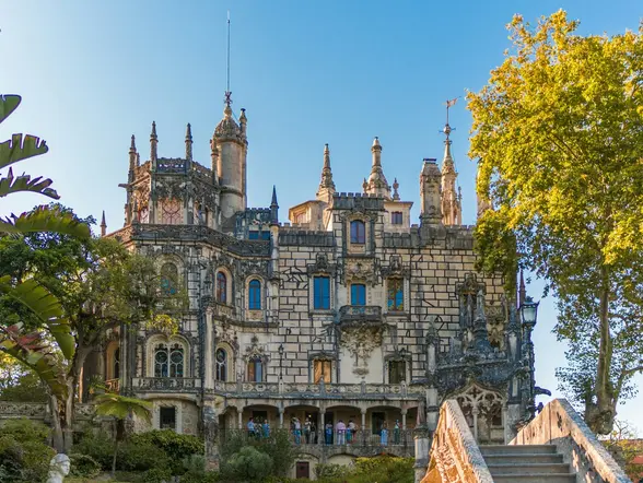 Excursión a Sintra y Quinta da Regaleira en tren desde Lisboa - buendía