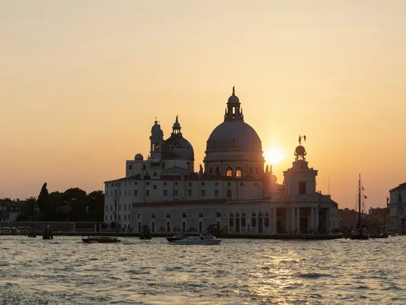 Visita guiada al Palacio Ducal y Basílica de San Marcos con acceso prioritario - buendía