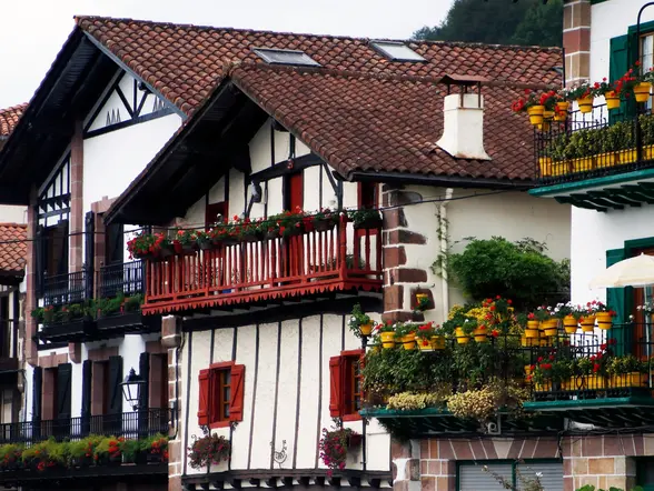 Excursión a Espelette, Ainhoa y Sare desde Bilbao - buendía