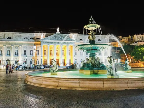 Teatro Nacional Doña María II en Rossio, Lisboa