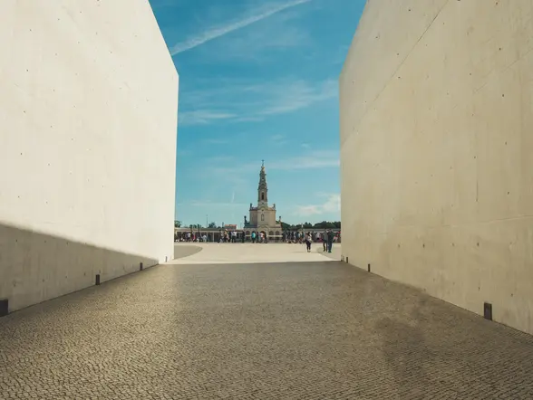 Excursión a Sintra, Regaleira, Nazaré, y Fátima desde Lisboa - buendía