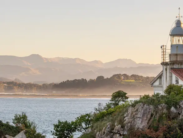 Visita guiada por la península y el Palacio de la Magdalena