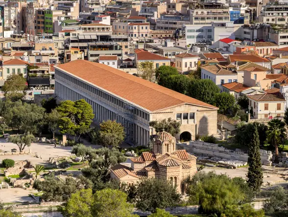Vista aérea de la Estoa de Átalo, Atenas