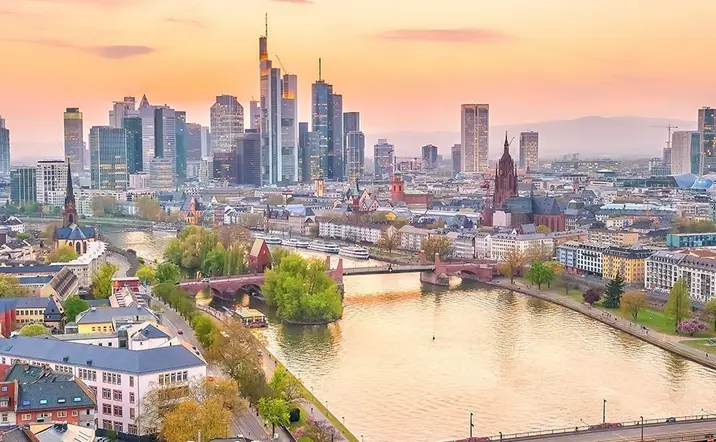 Panorámica de Frankfurt - Free Tour Frankfurt - Actividades y Excursiones en español en Frankfurt - Buendía