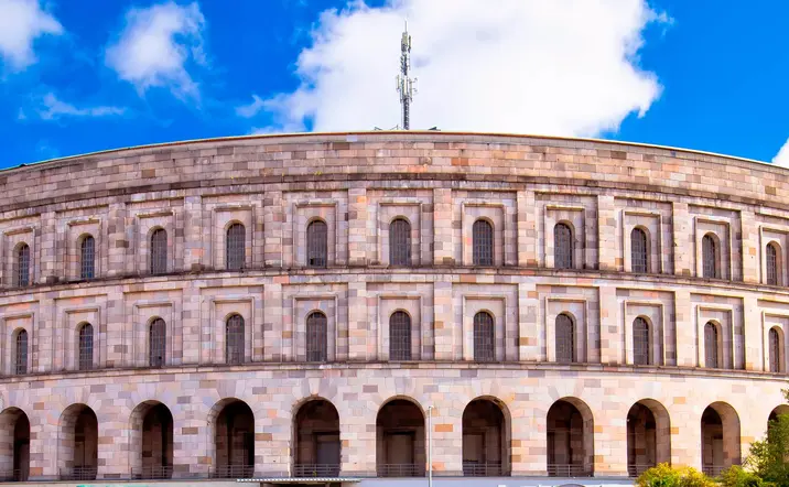 Palacio de cogresos, Reich Kongresshalle- Tour tercer Reich y barrio judío