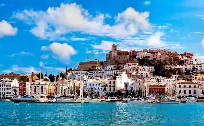 Panorámica de Ibiza - Free Tour Ibiza Imprescindible - Actividades y Excursiones en Ibiza - Buendía