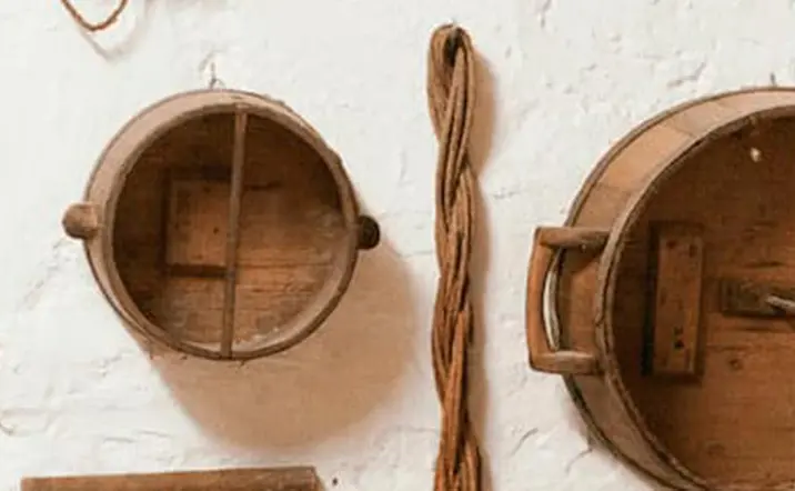 Elaboración de queso tradicional y visita casas museo de Binissuès en Menorca-Actividades y excursiones en Menorca