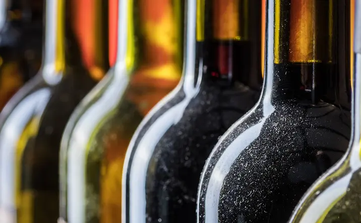 Botellas de vino - Tour de las Bodegas de Madrid - Buendía Madrid