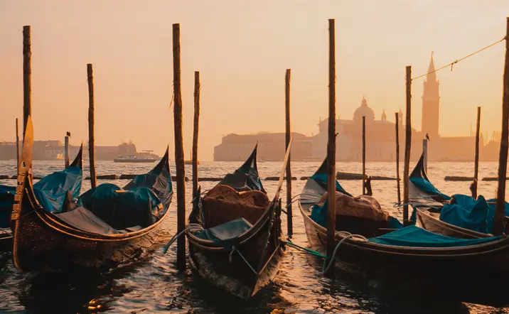 Paseo privado en góndola por Venecia - buendía