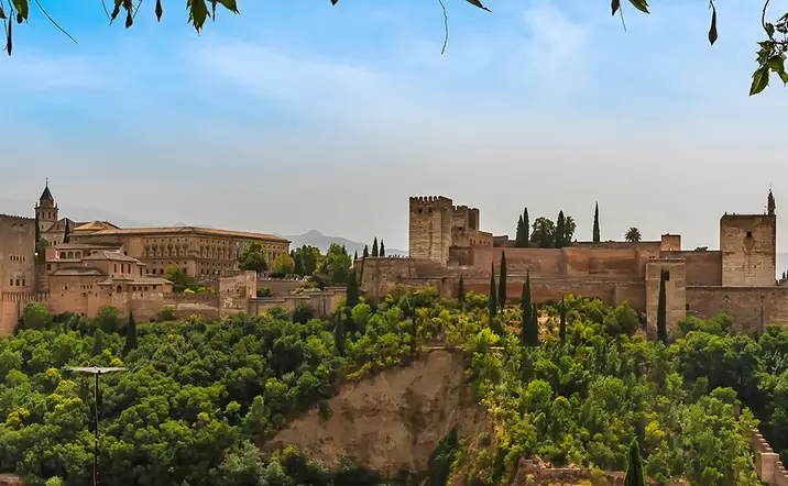 Tour privado Albaicín y Sacromonte con visita a casa cueva