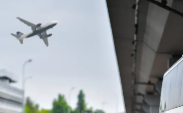 Transfer en autobús para cruceristas - Traslado al aeropuerto de Fiumicino Roma desde Civitavecchia - Visitas guiadas y Excursiones Buendía, Italia