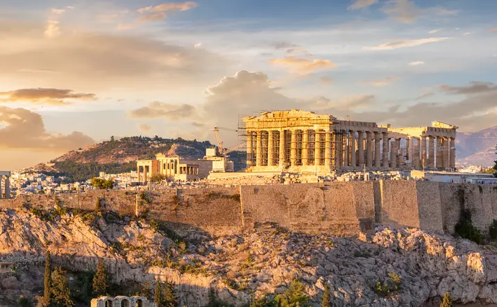 Templo del Partenón en lo alto de la colina en la Acrópolis de Atenas - Visita Guiada por Acrópolis y la antigua Atenas - Excursiones y Cruceros Buendía Grecia
